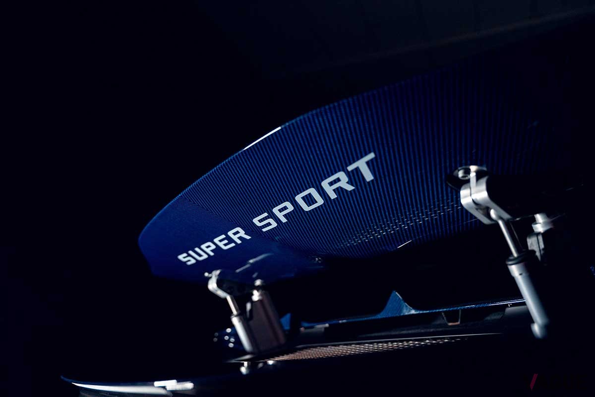オークションに出品される2023年式ブガッティ「シロン スーパースポーツ」Simon Gosselin(c)2025 Courtesy of RM Sotheby's