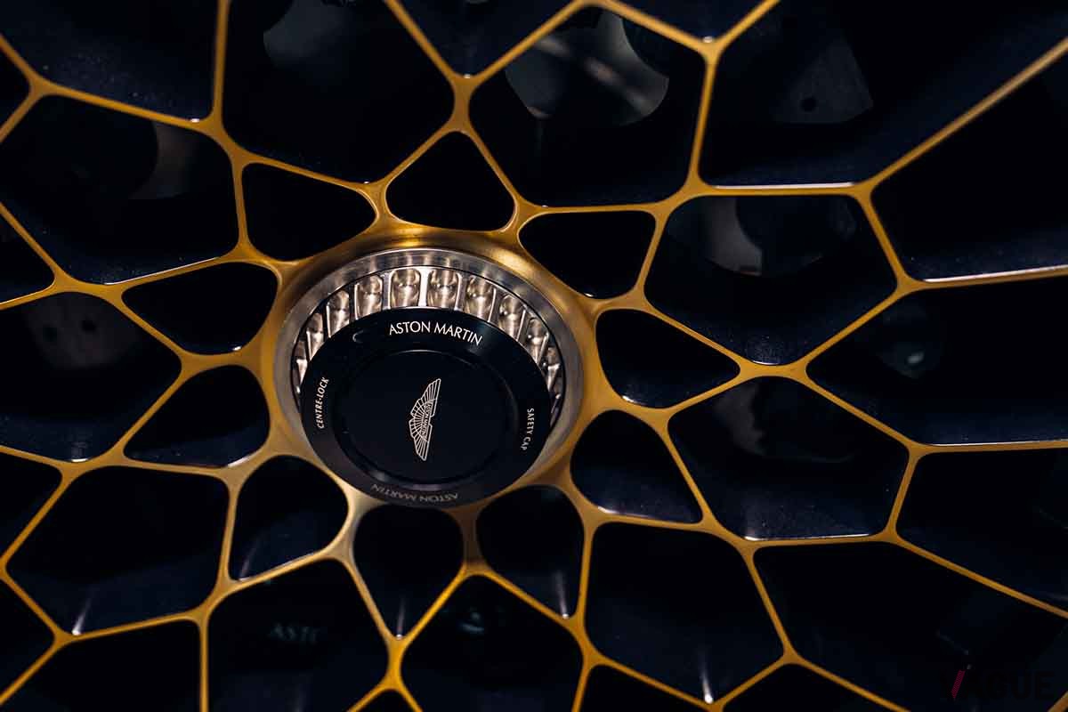 オークションに出品予定の2024年式アストンマーティン「ヴァルキリー」Alex　Penfold(c)2025 Courtesy of RM Sotheby's