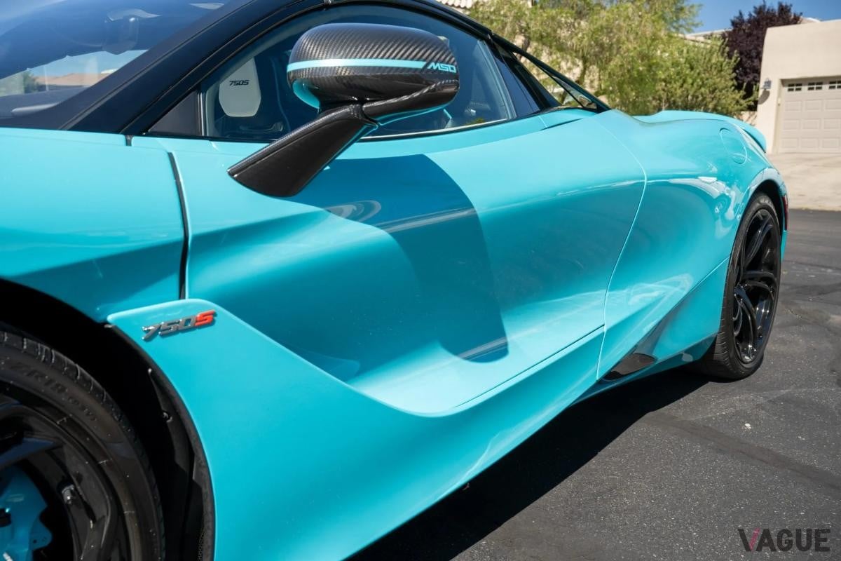 オークションに出品された2024年式マクラーレン「750S スパイダー」