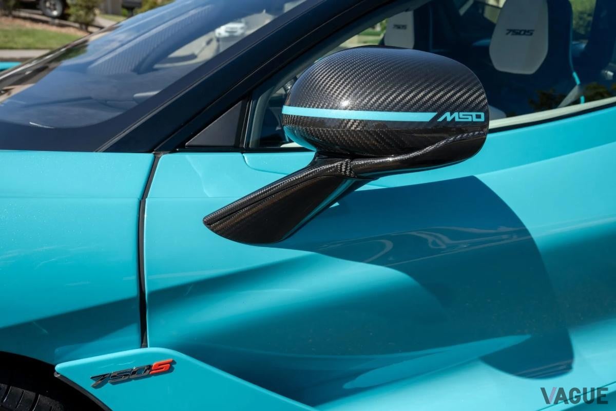 オークションに出品された2024年式マクラーレン「750S スパイダー」