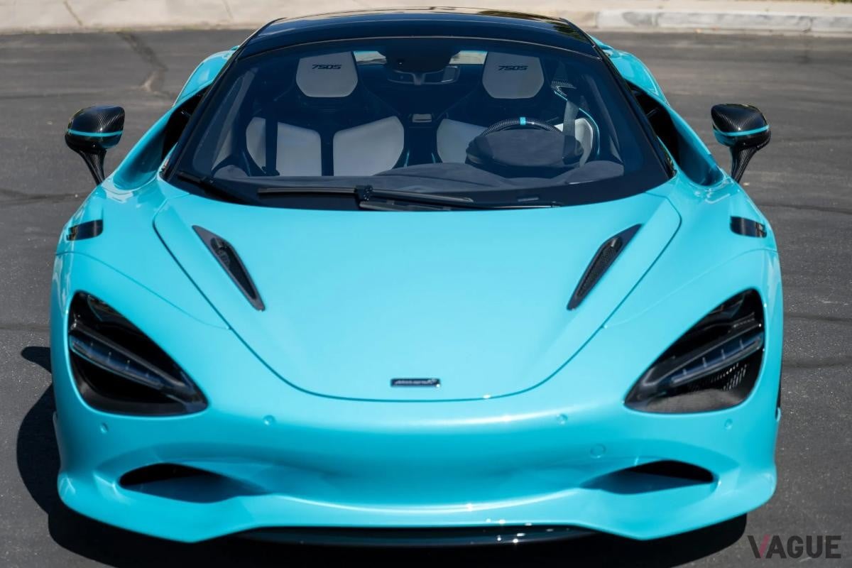 オークションに出品された2024年式マクラーレン「750S スパイダー」