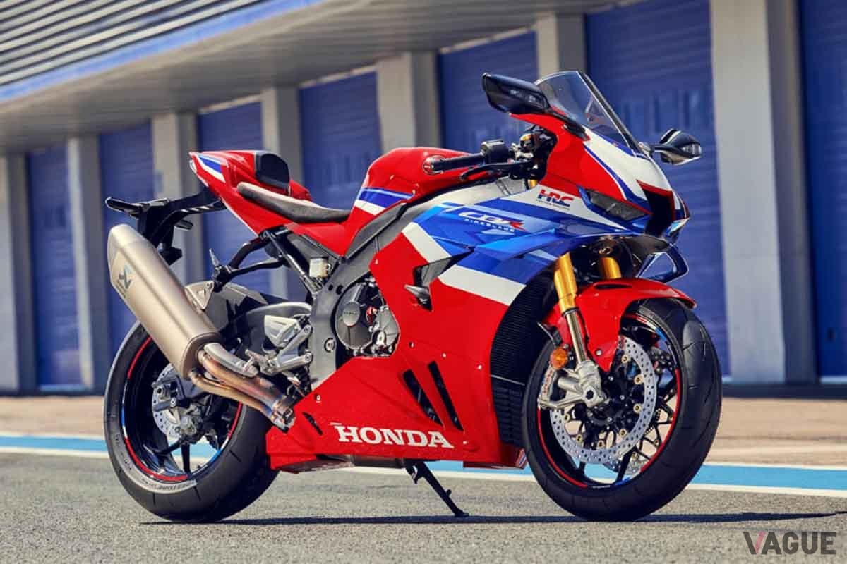 ホンダ「CBR1000RRR」