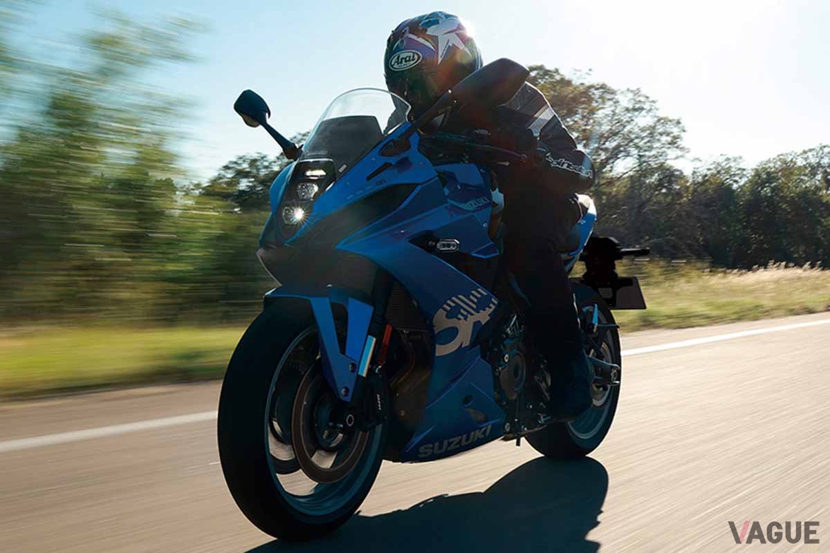 スズキ「GSX-8R」