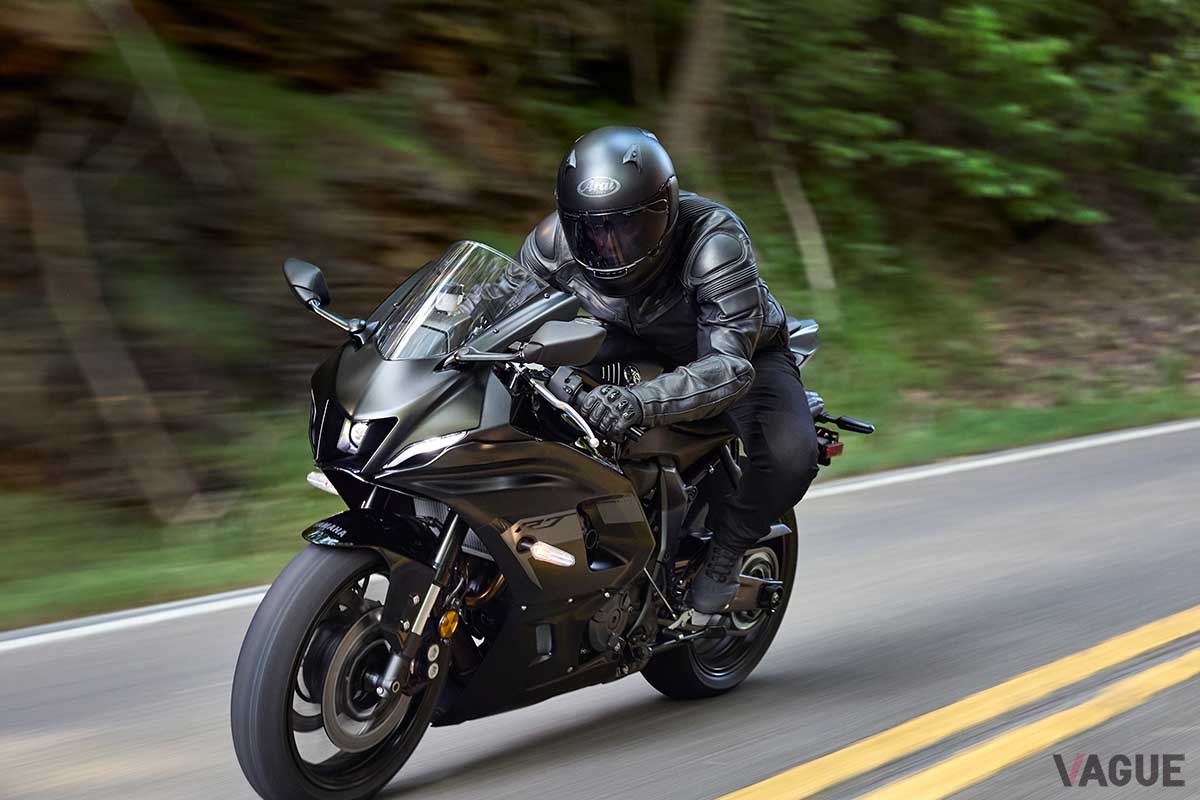 ヤマハ「YZF-R7」
