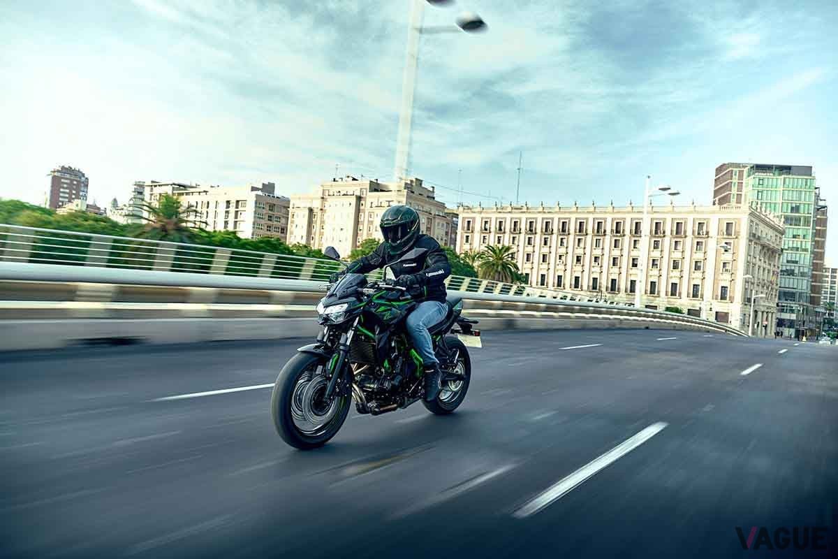 カワサキ「Z650」