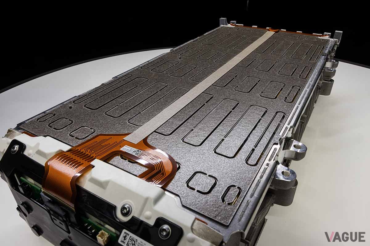 2026年登場予定のフェラーリ初のフルEV「エレットリカ」のバッテリー