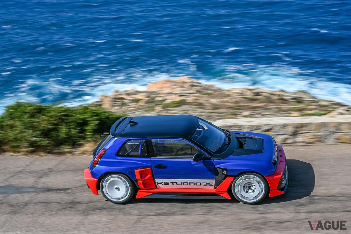 ツール・ド・コルスでデモ走行が行われたルノー「5ターボ3E」