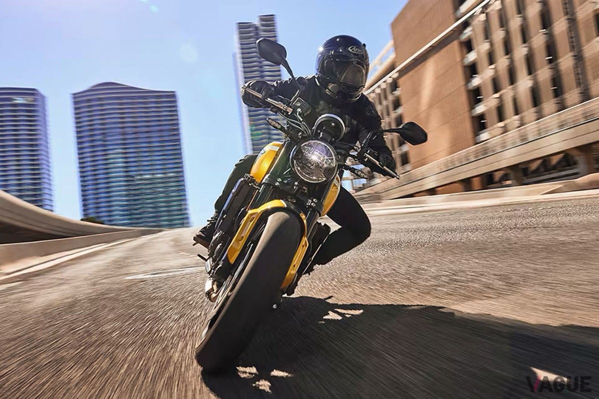 トライアンフ「トライデント660」