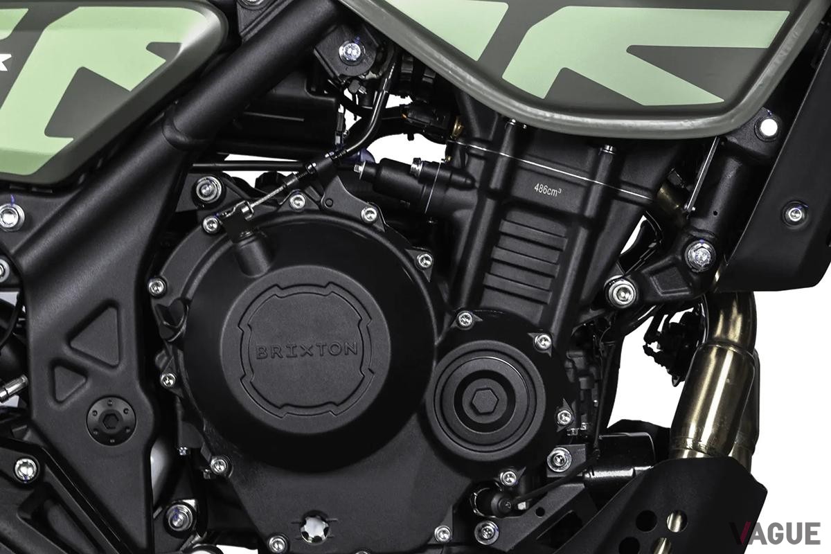 日本に導入される予定のブリクストンのADV、新型「クロスファイア500 ストー」