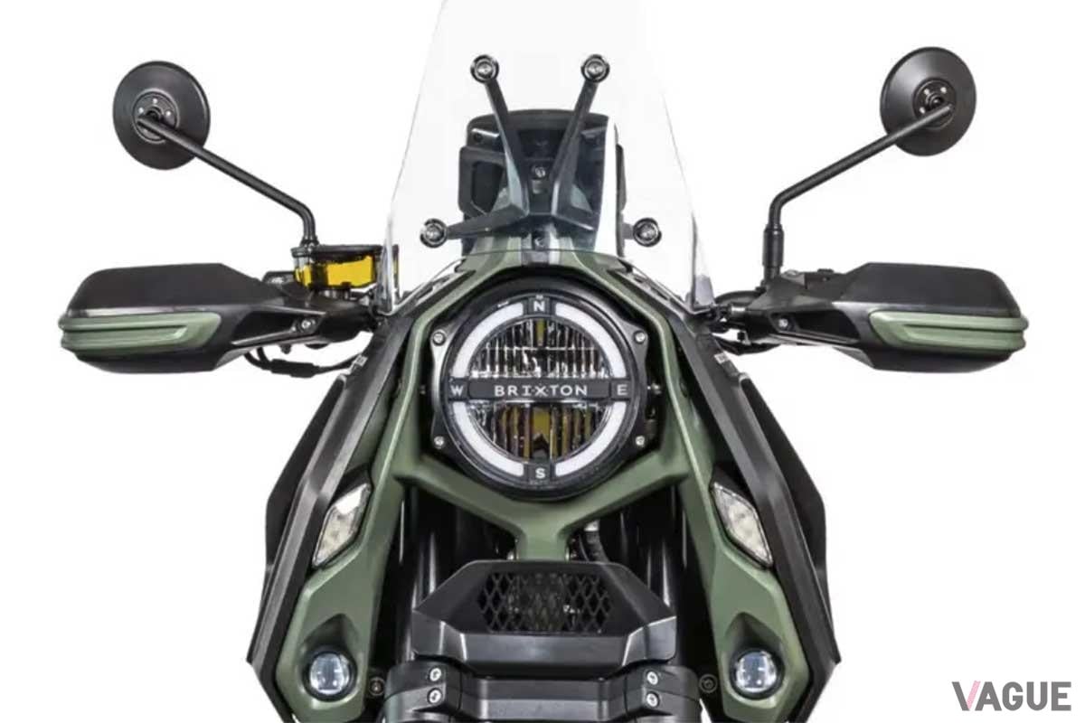 日本に導入される予定のブリクストンのADV、新型「クロスファイア500 ストー」