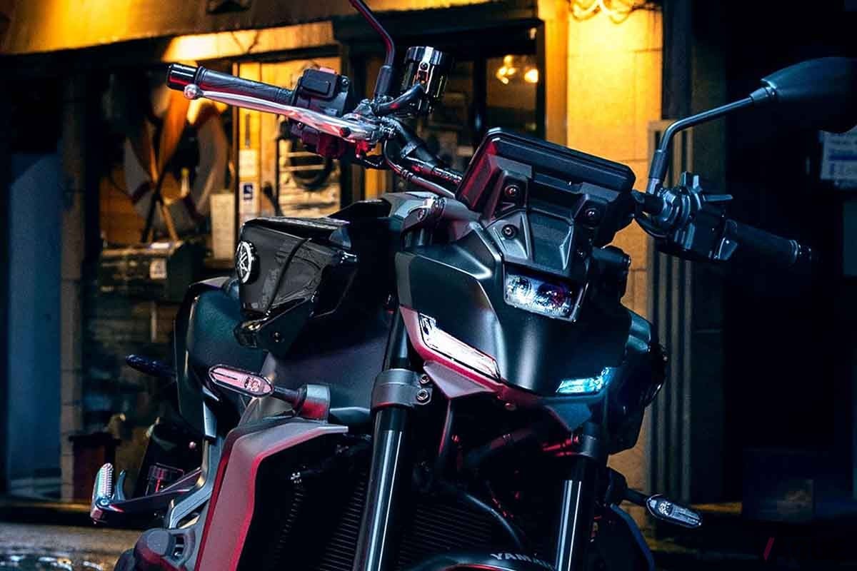 ヤマハ「MT-09 Y-AMT」