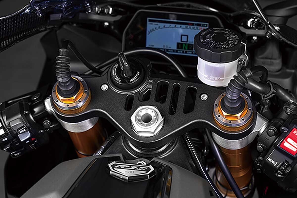 ヤマハ「YZF-M1」