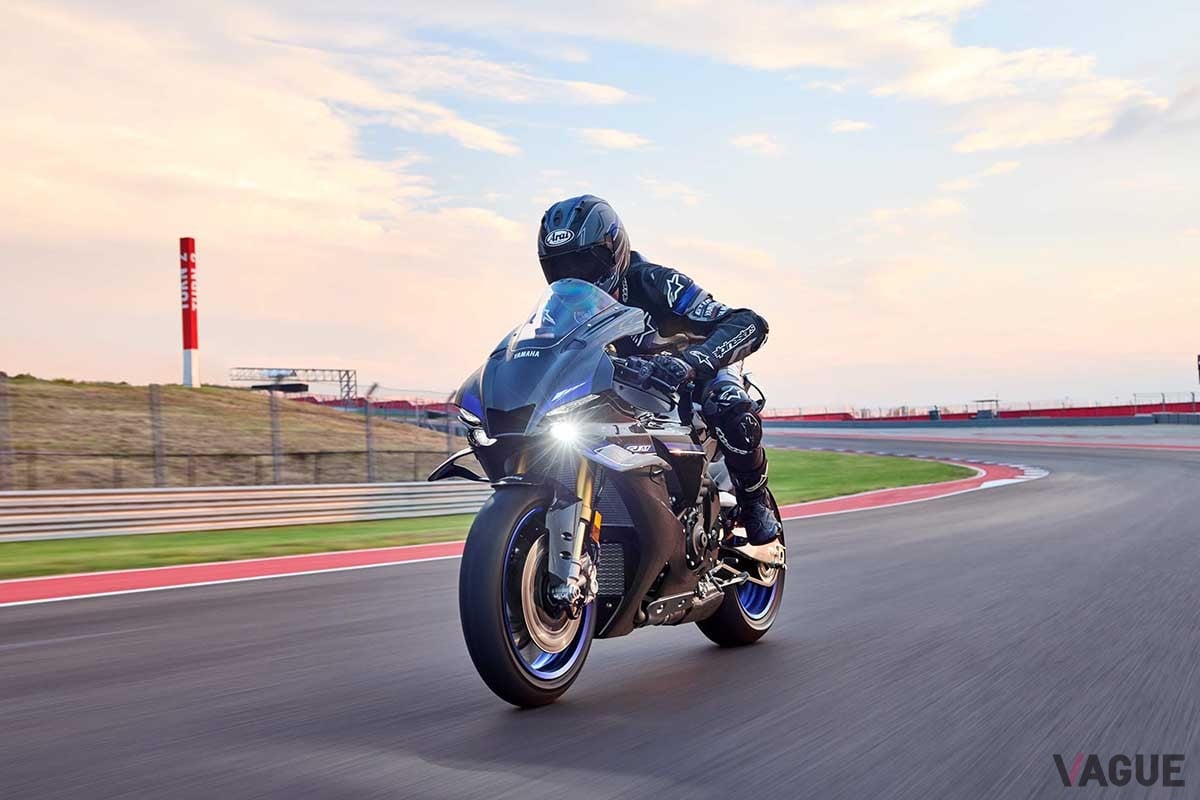 ヤマハ「YZF-M1」