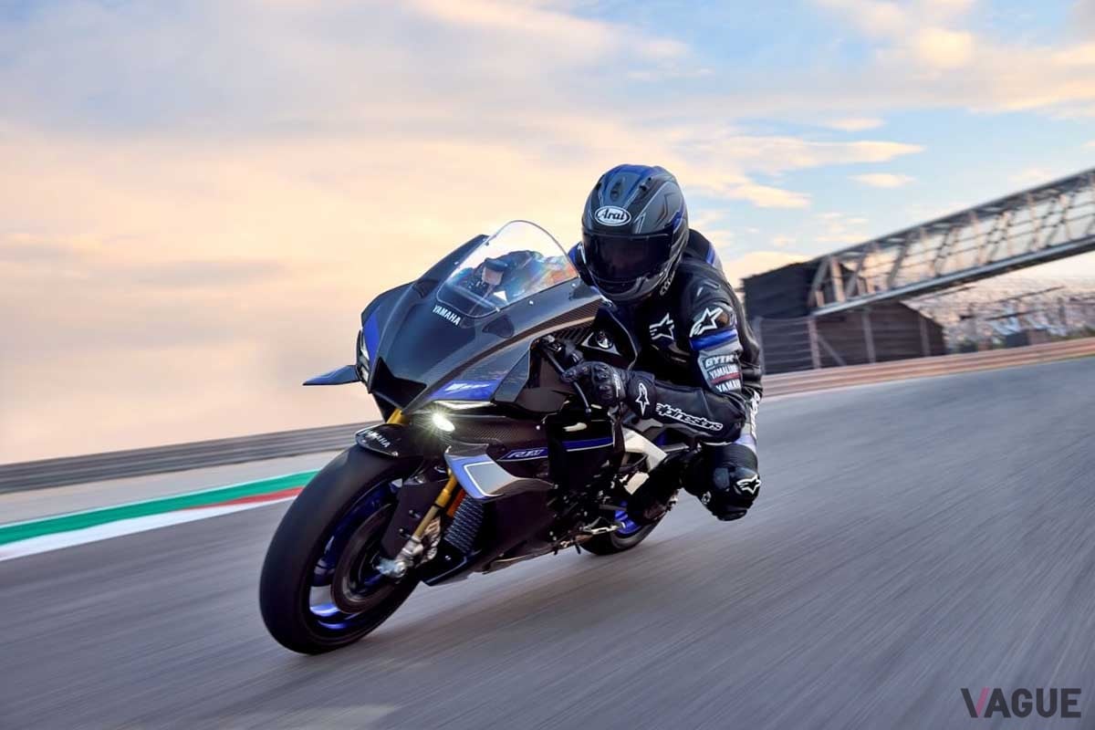 ヤマハ「YZF-M1」
