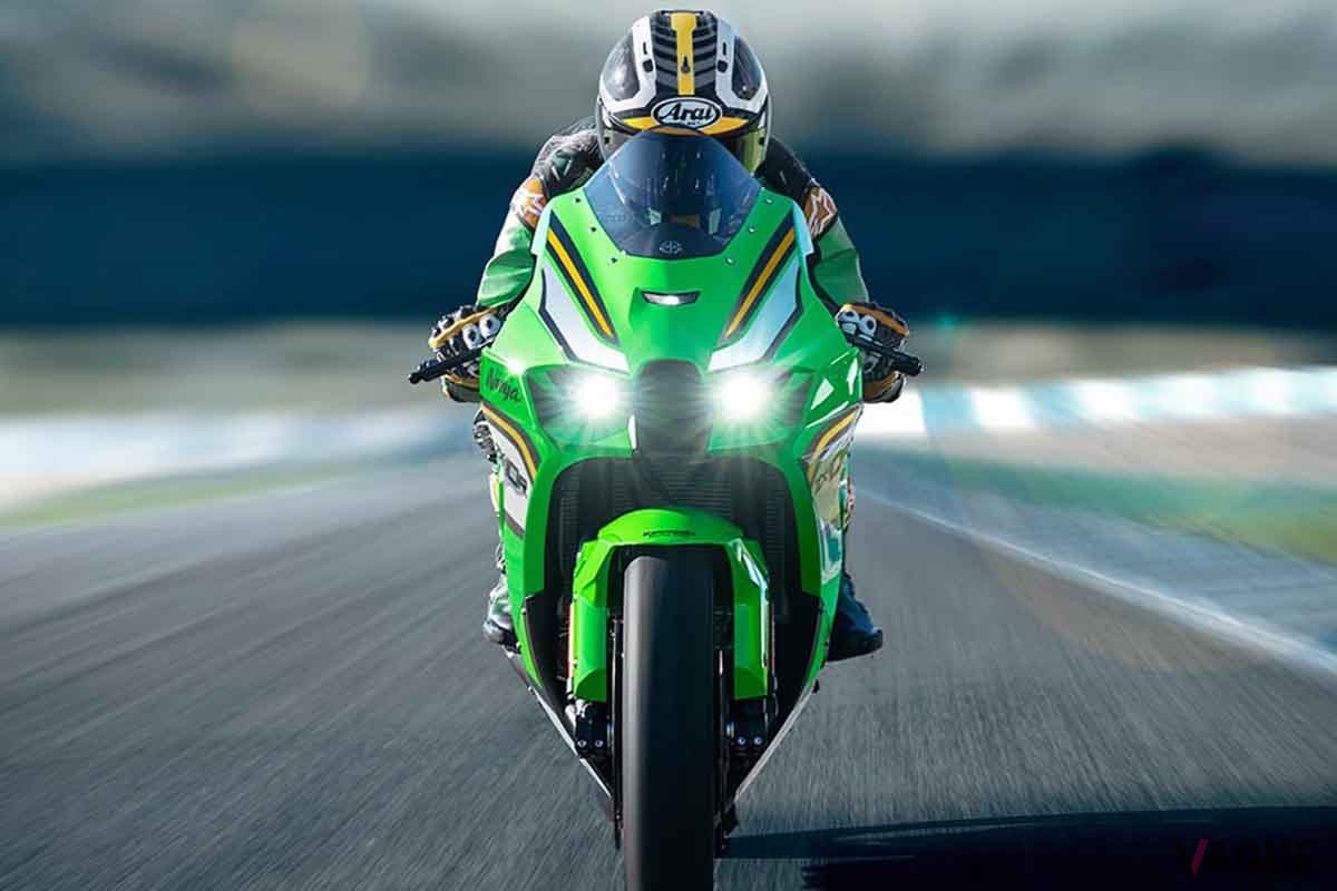 カワサキ「Ninja ZX-10R KRT EDITION」
