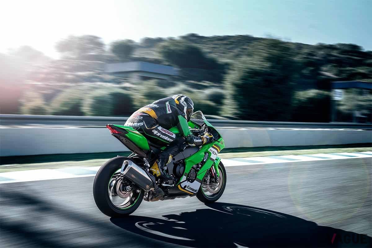 カワサキ「Ninja ZX-10R KRT EDITION」