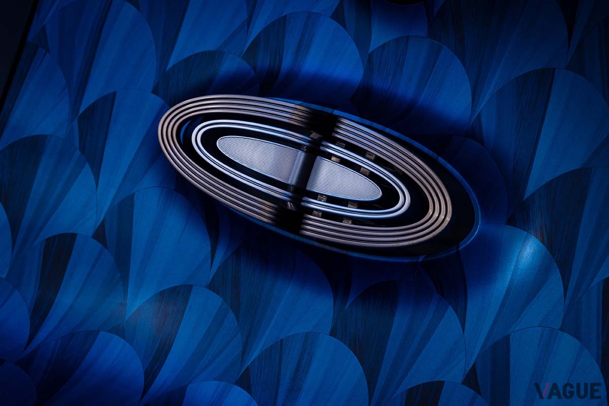 初公開されたメルセデス・ベンツのコンセプトカー「ヴィジョン・アイコニック」