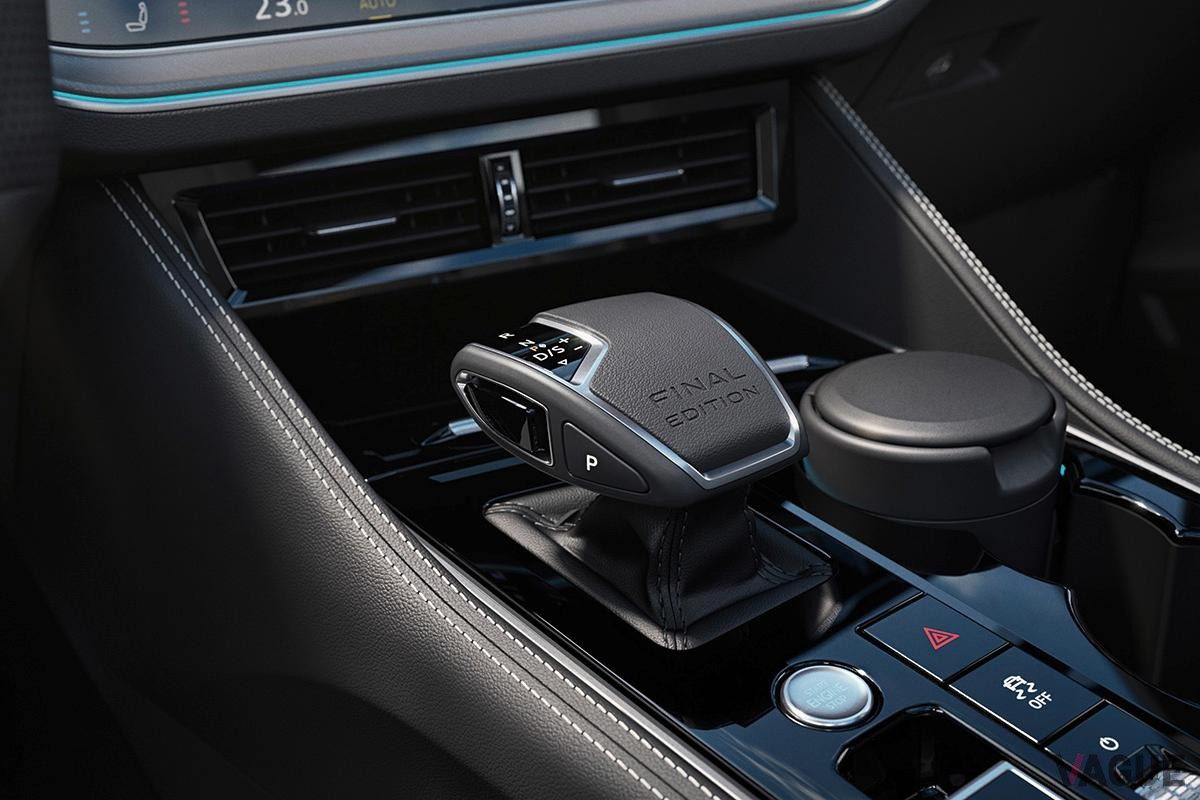 欧州で発表されたVW「トゥアレグ・ファイナルエディション」