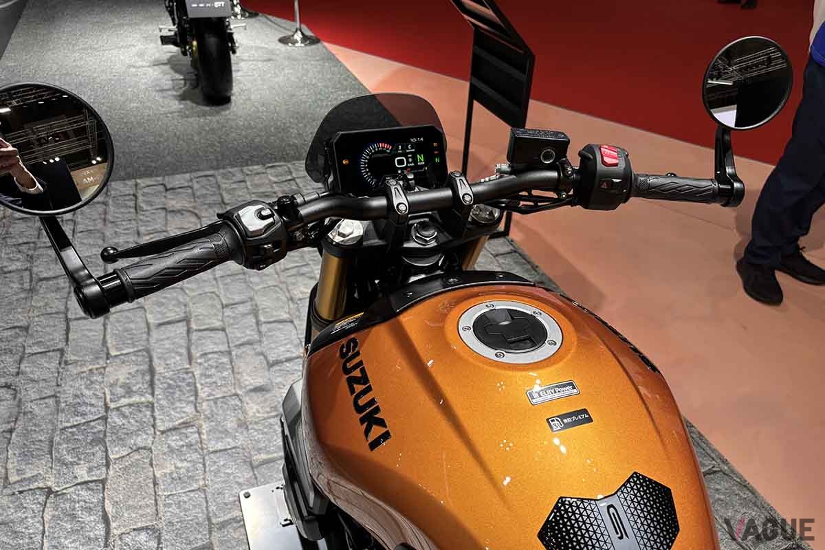 ジャパンモビリティショー2025 スズキブースに展示されている「GSX-8T」
