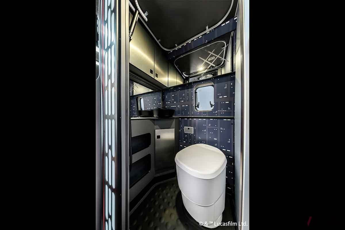 トイファクトリーの世界限定5台キャンピングカー「ダヴィンチ 6.0 ＜スター・ウォーズ＞エディション」