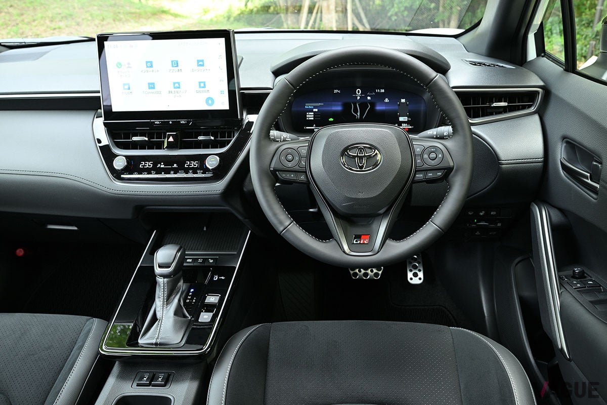 トヨタ「カローラ クロス GRスポーツ」