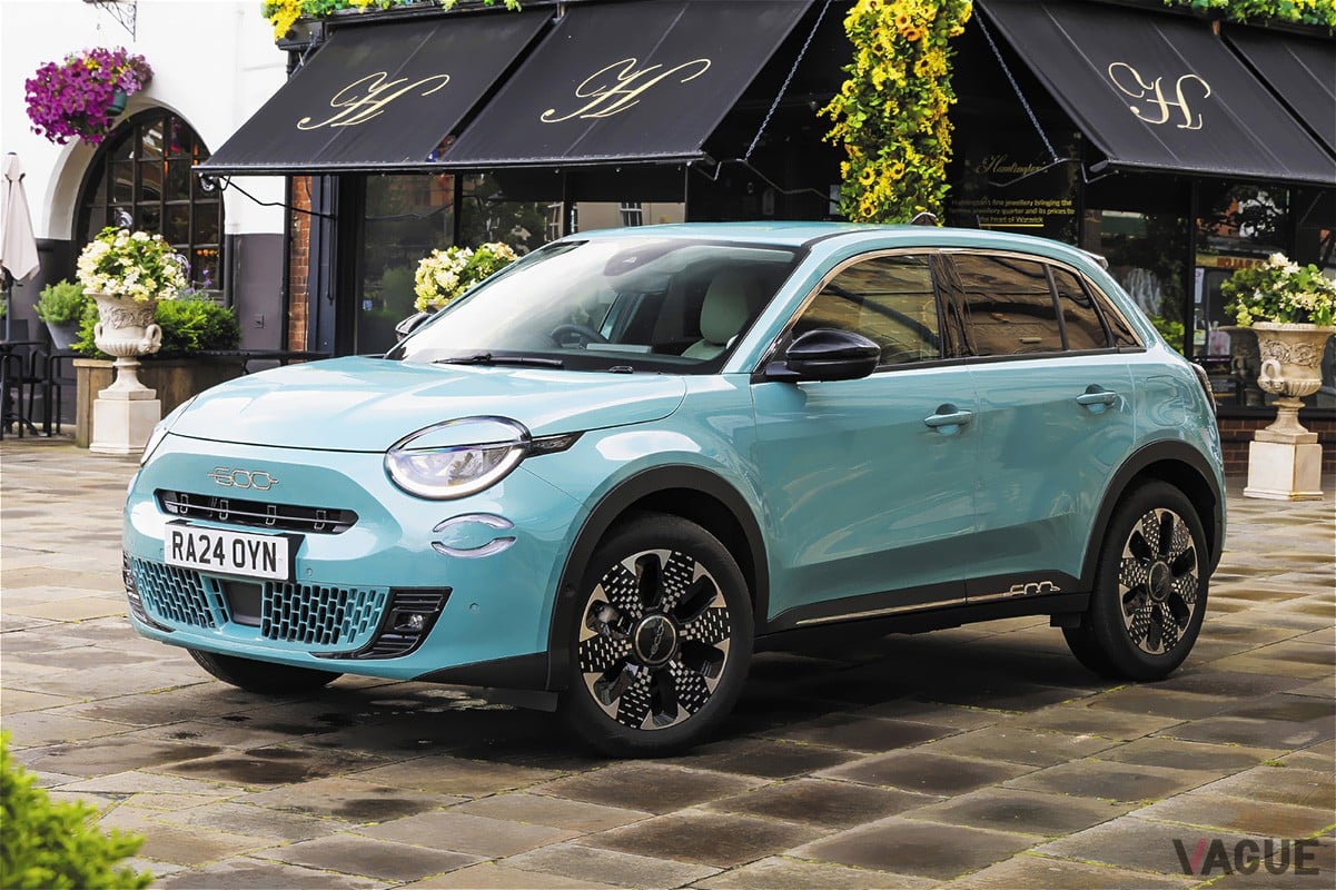 「2025-2026日本カー・オブ・ザ・イヤー」のノミネート車：フィアット「600ハイブリッド」