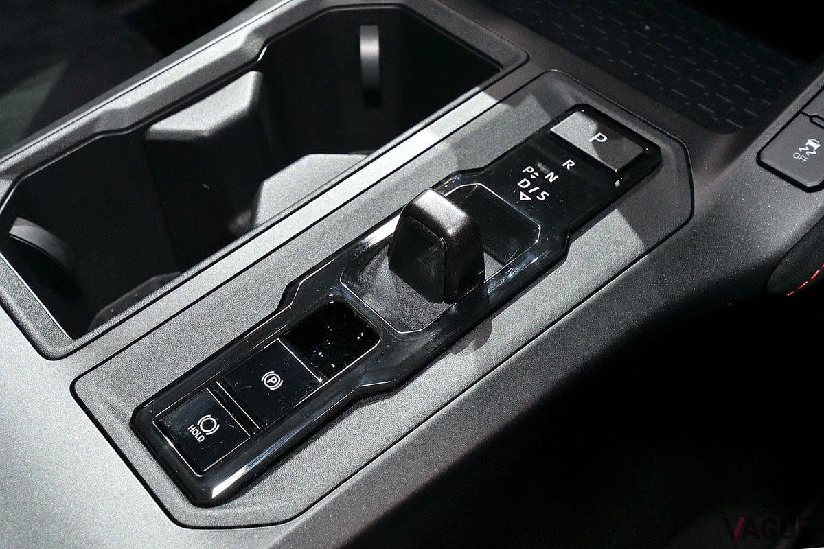 トヨタ新型「RAV4 GRスポーツ」