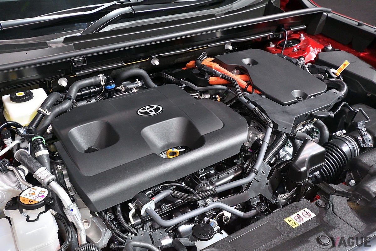 トヨタ新型「RAV4 GRスポーツ」