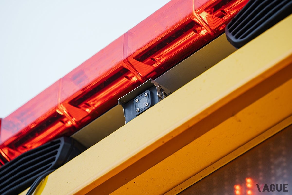 マツダ「CX-80」の道路パトロールカー