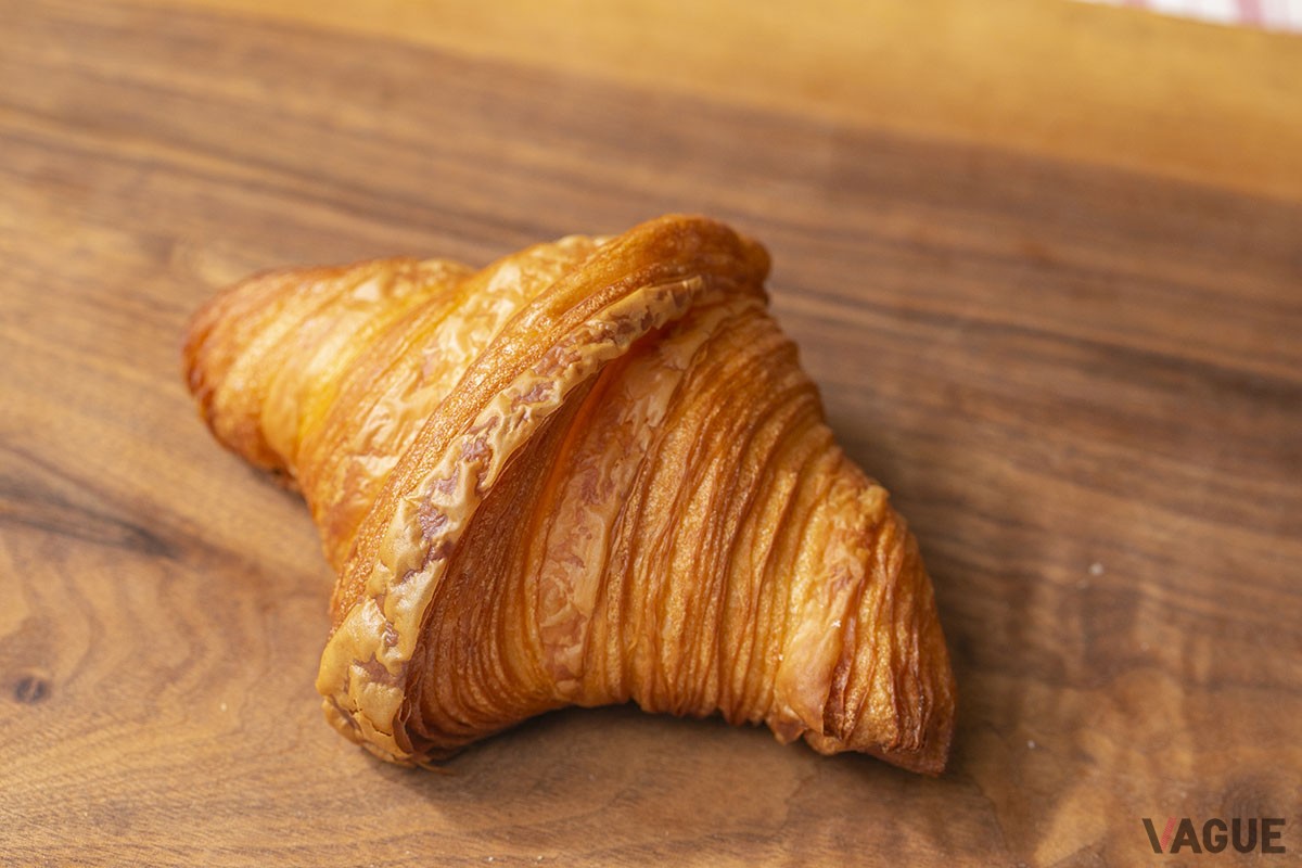 クロワッサン〜根釧〜345円。北海道根釧地区生産のバターを使用している