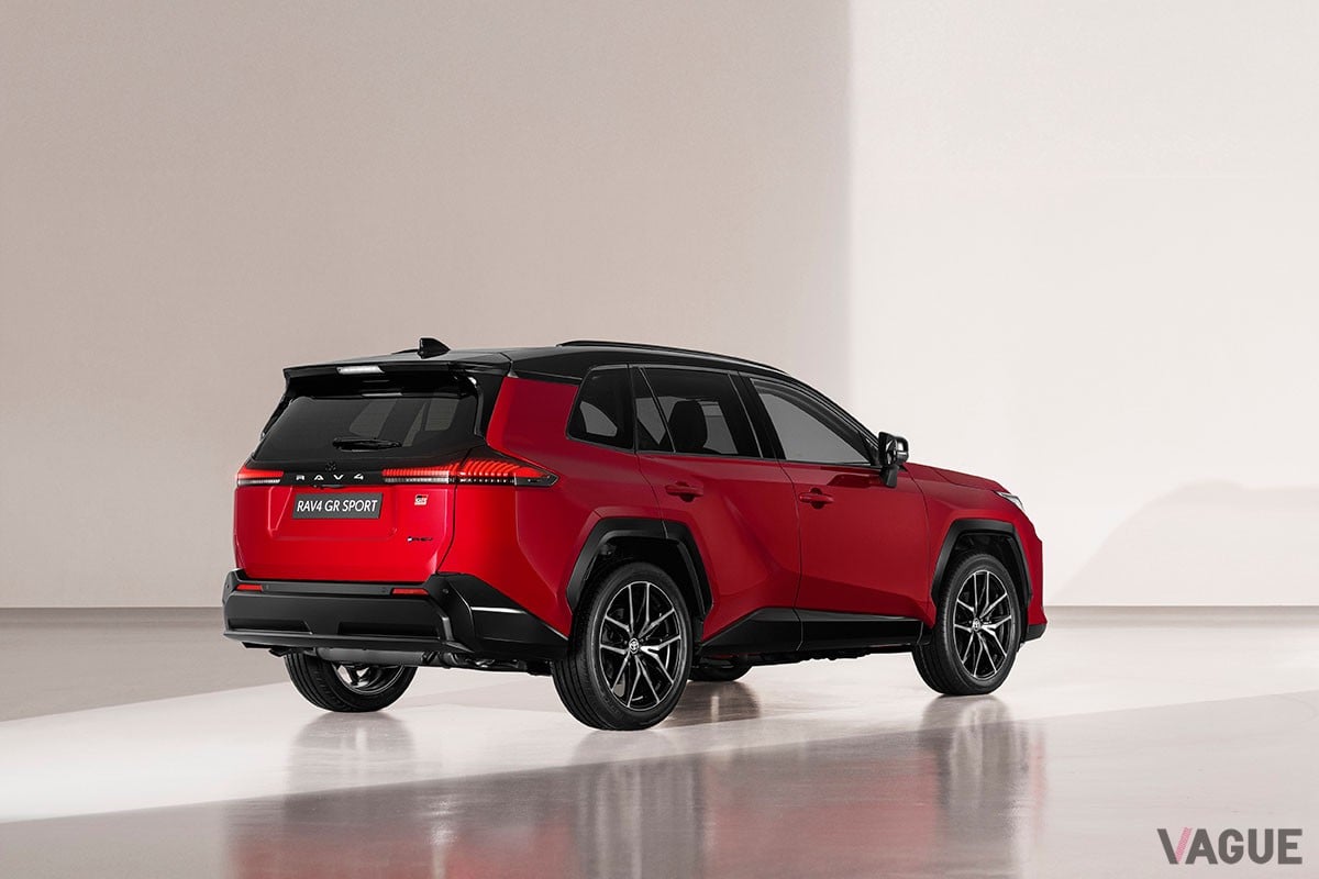 トヨタ新型「RAV4 GRスポーツ」