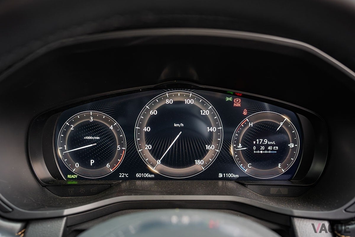 マツダ「CX-80」の道路パトロールカー