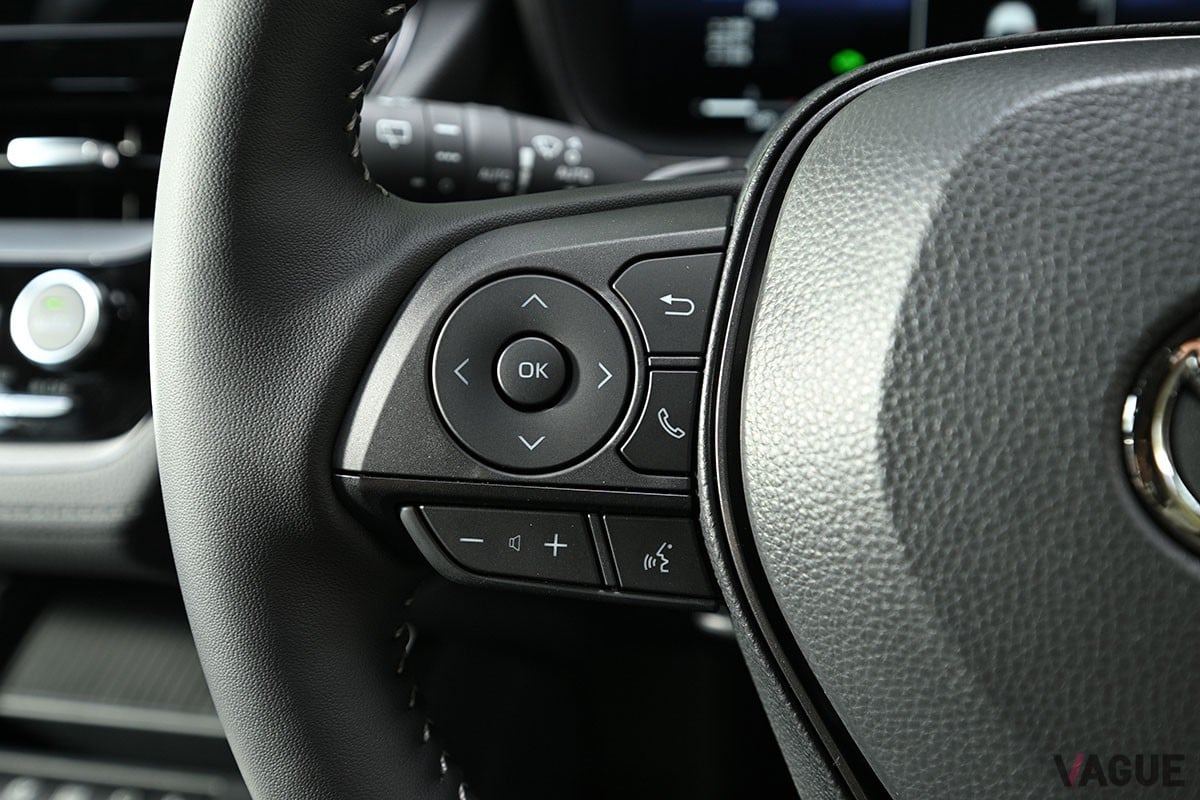 トヨタ「カローラ クロス GRスポーツ」