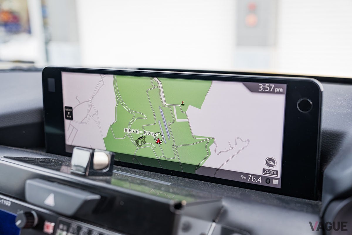 マツダ「CX-80」の道路パトロールカー