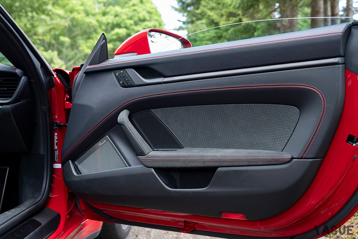 ポルシェ「911 タルガ4 GTS」