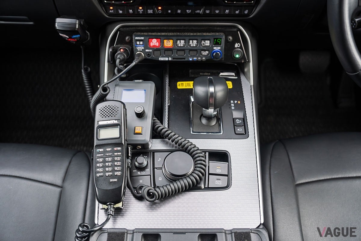 マツダ「CX-80」の道路パトロールカー