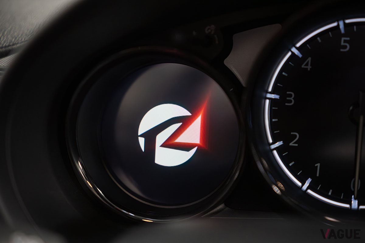 「マツダ スピリットレーシング・ロードスター 12R」
