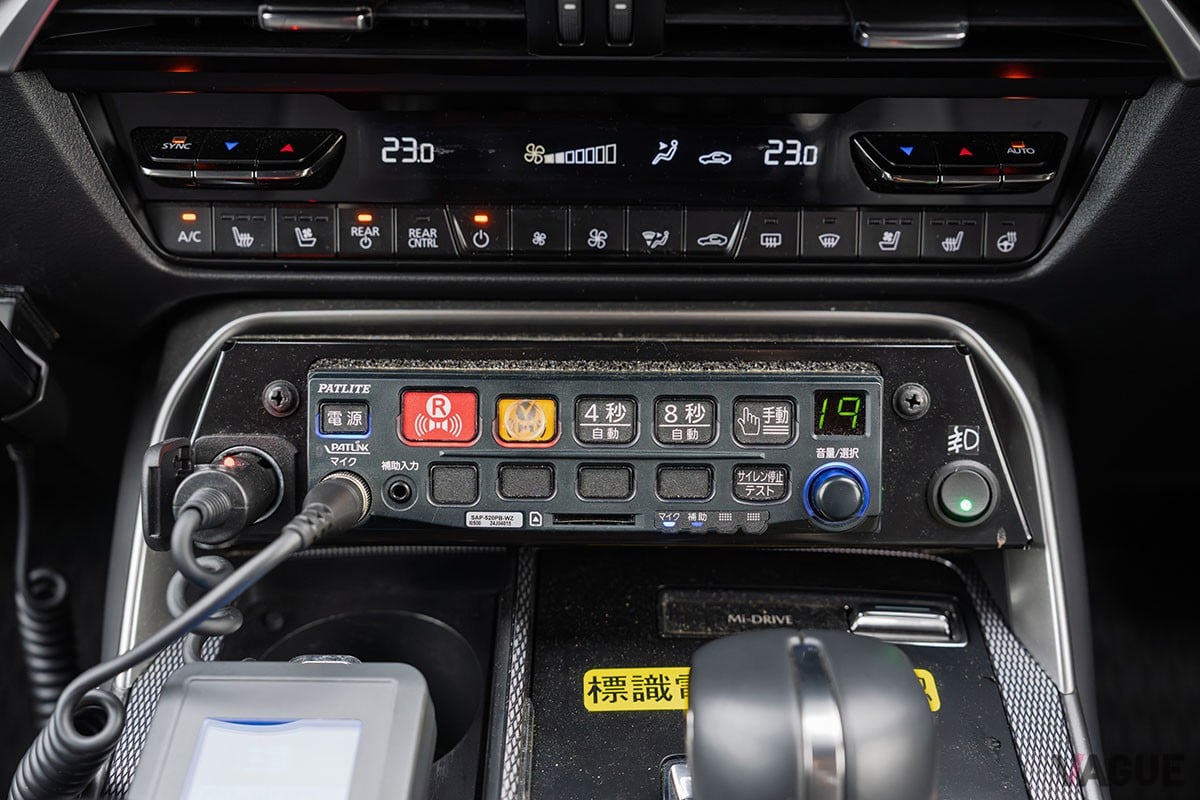 マツダ「CX-80」の道路パトロールカー