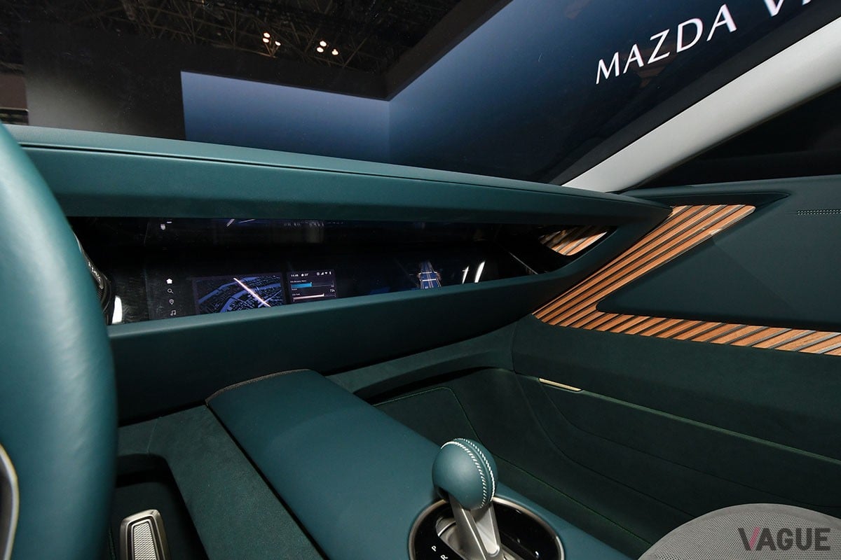 「マツダ ビジョン クロスクーペ」