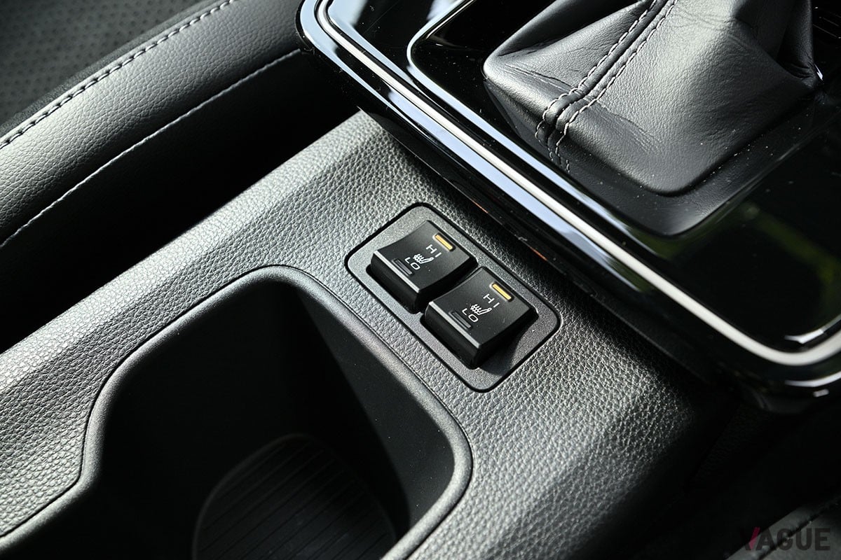 トヨタ「カローラ クロス GRスポーツ」