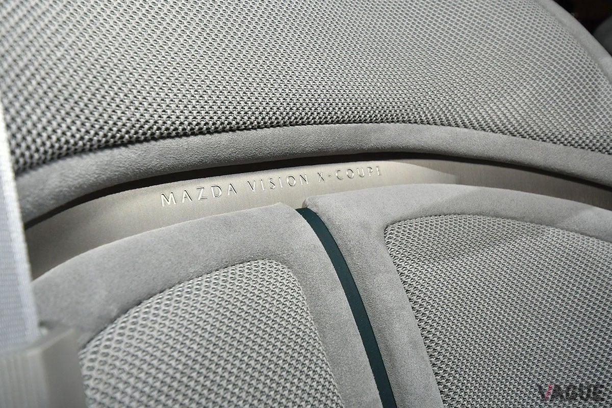 「マツダ ビジョン クロスクーペ」