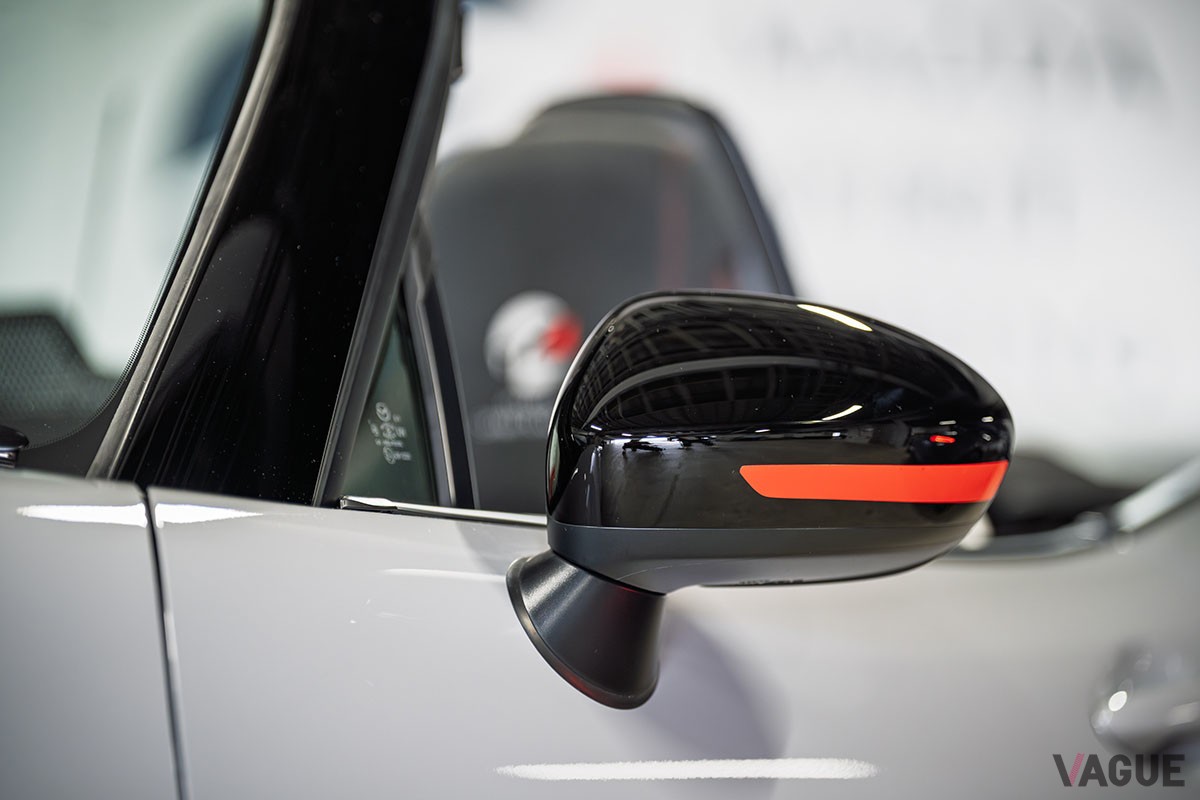 「マツダ スピリットレーシング・ロードスター 12R」