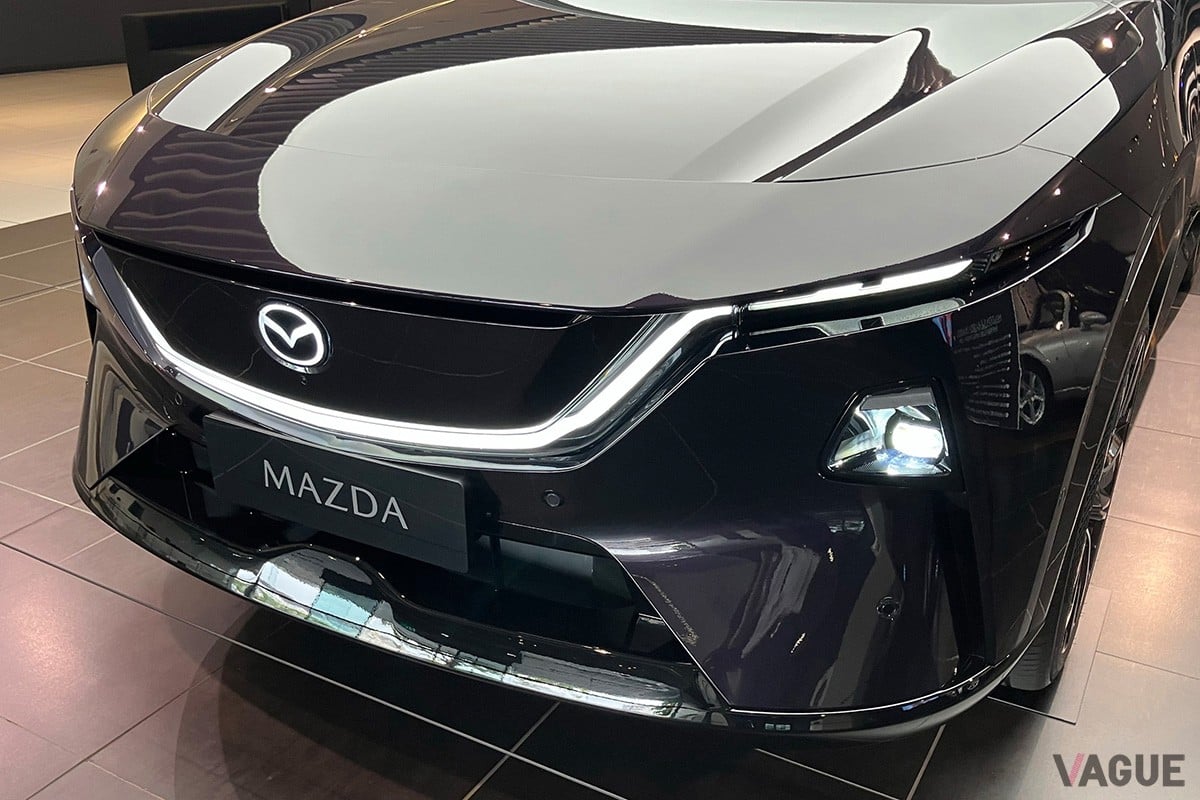 マツダが「日本未発売のクーペSUV」実車展示！ 新デザインコンセプト