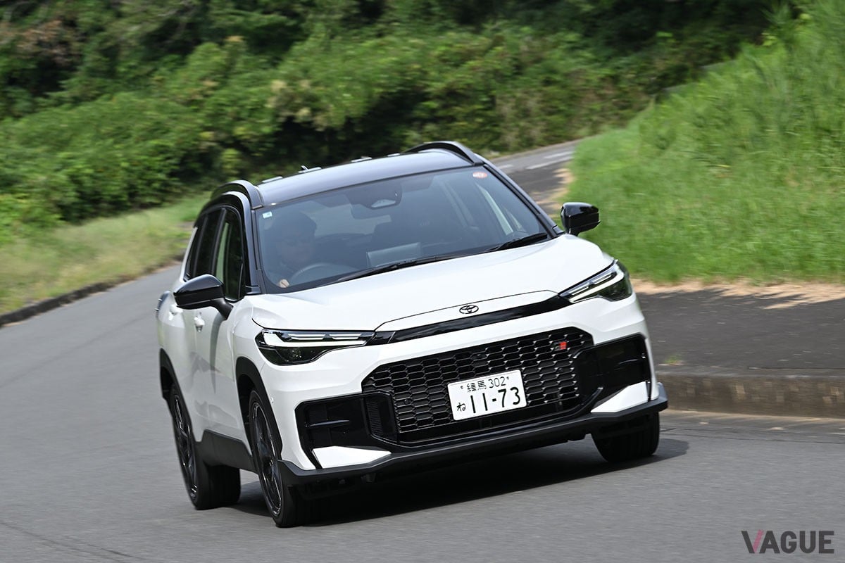 トヨタ「カローラ クロス GRスポーツ」