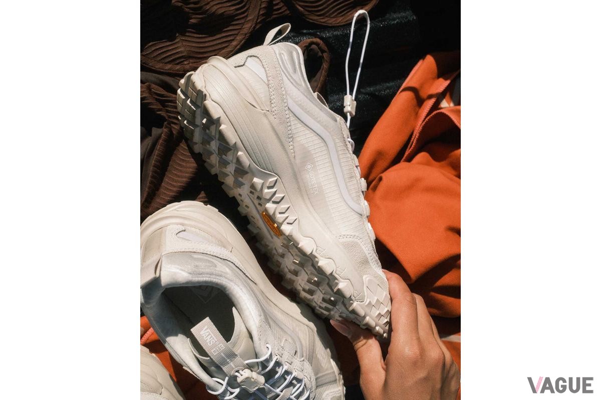 Crosspath XC GORE-TEX（WHITE）：2万3650円