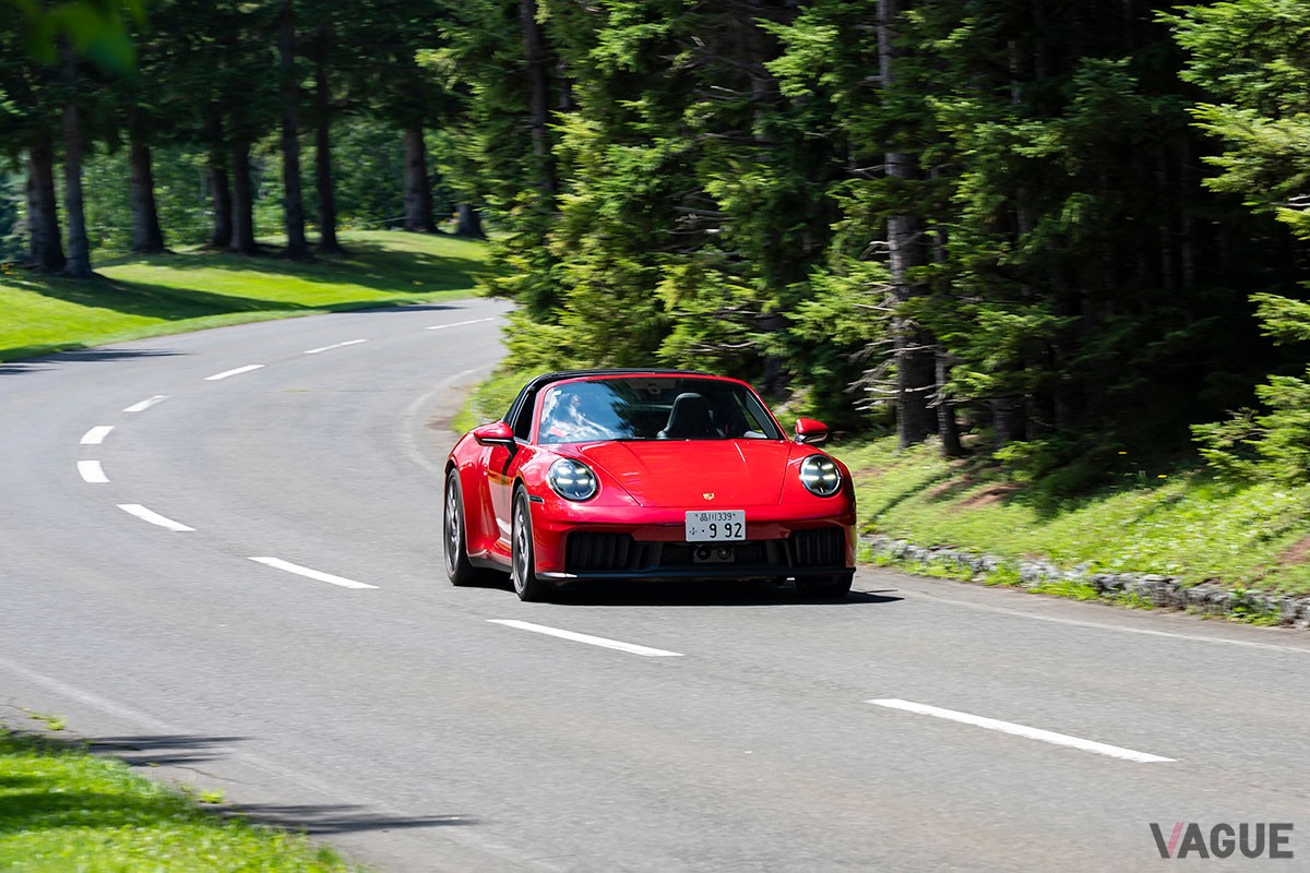 ポルシェ「911 タルガ4 GTS」