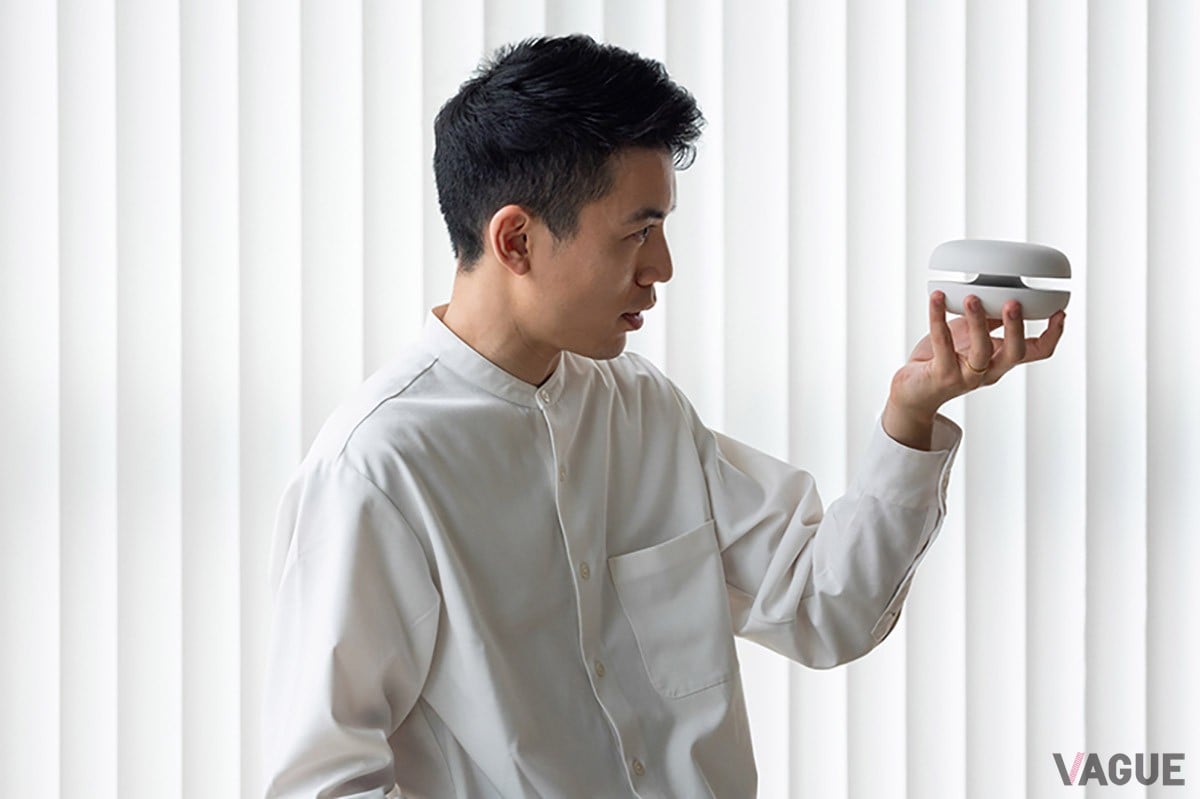 デザイナー／デザイン研究者として、動き・身体性、詩にまつわる制作と研究に従事する三好 賢聖氏