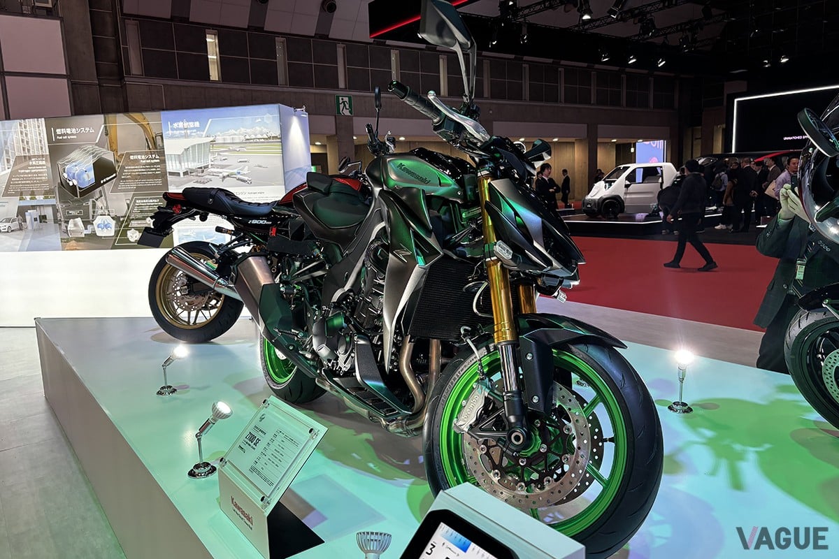 カワサキ「Z1100SE」