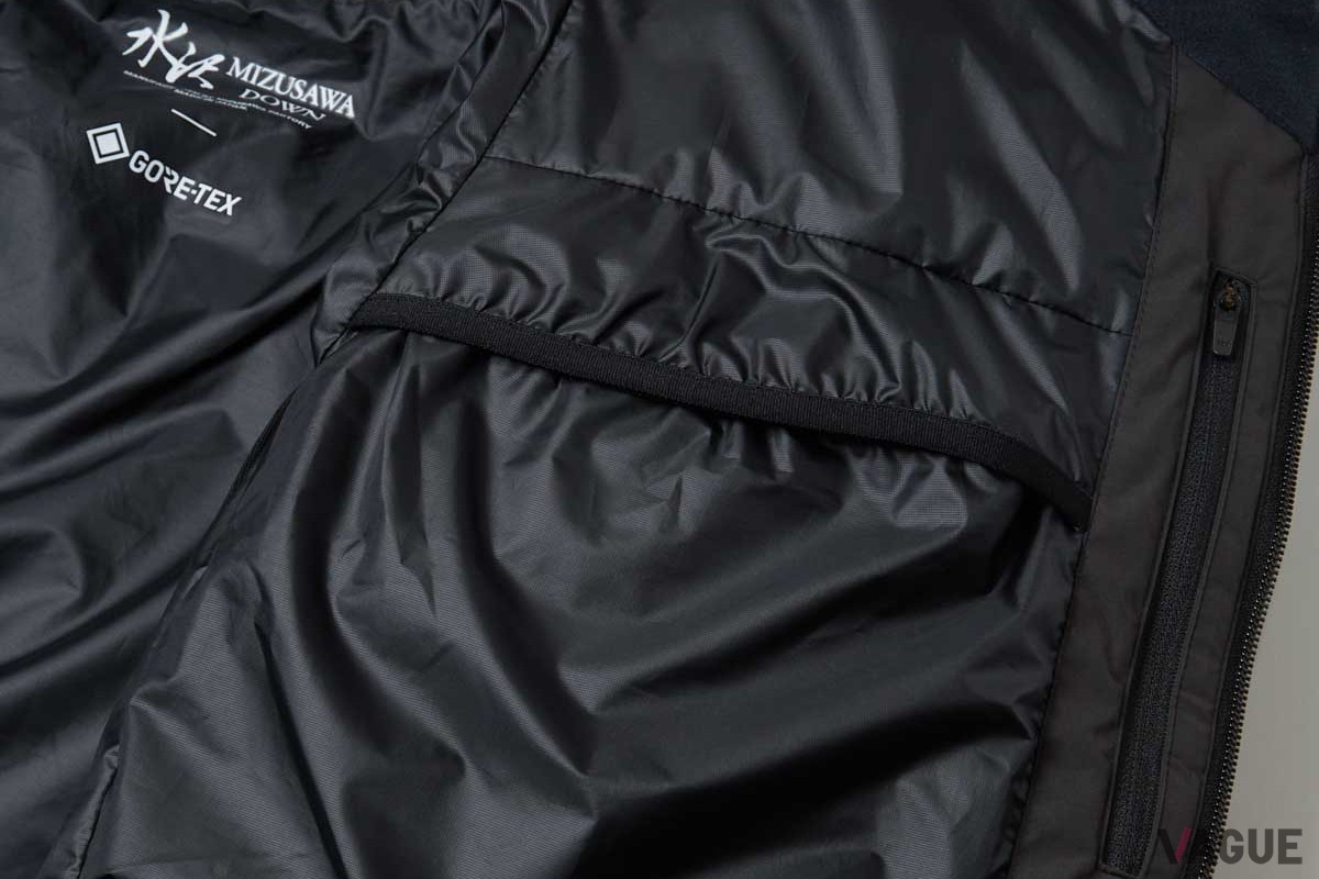 GORE-TEX ENDEVOR（エボニーブラック）：17万6000円