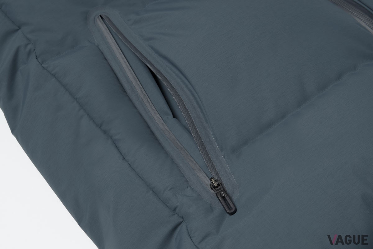 “VERTEX-3” 1000FP（スチールグレー）：19万8000円
